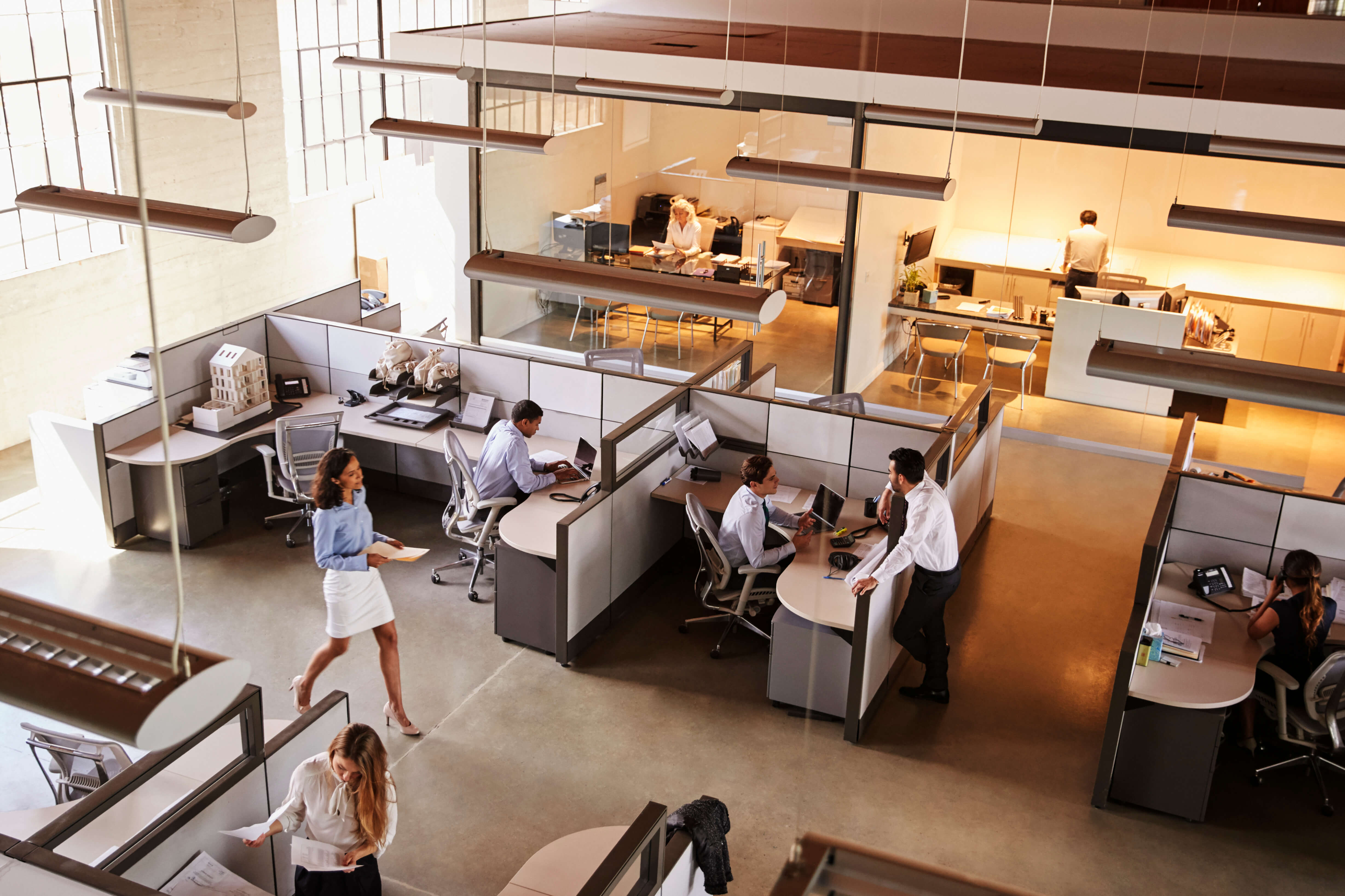 Internal Business Communication Tools in 2026: Categories, Features, and How to Choose