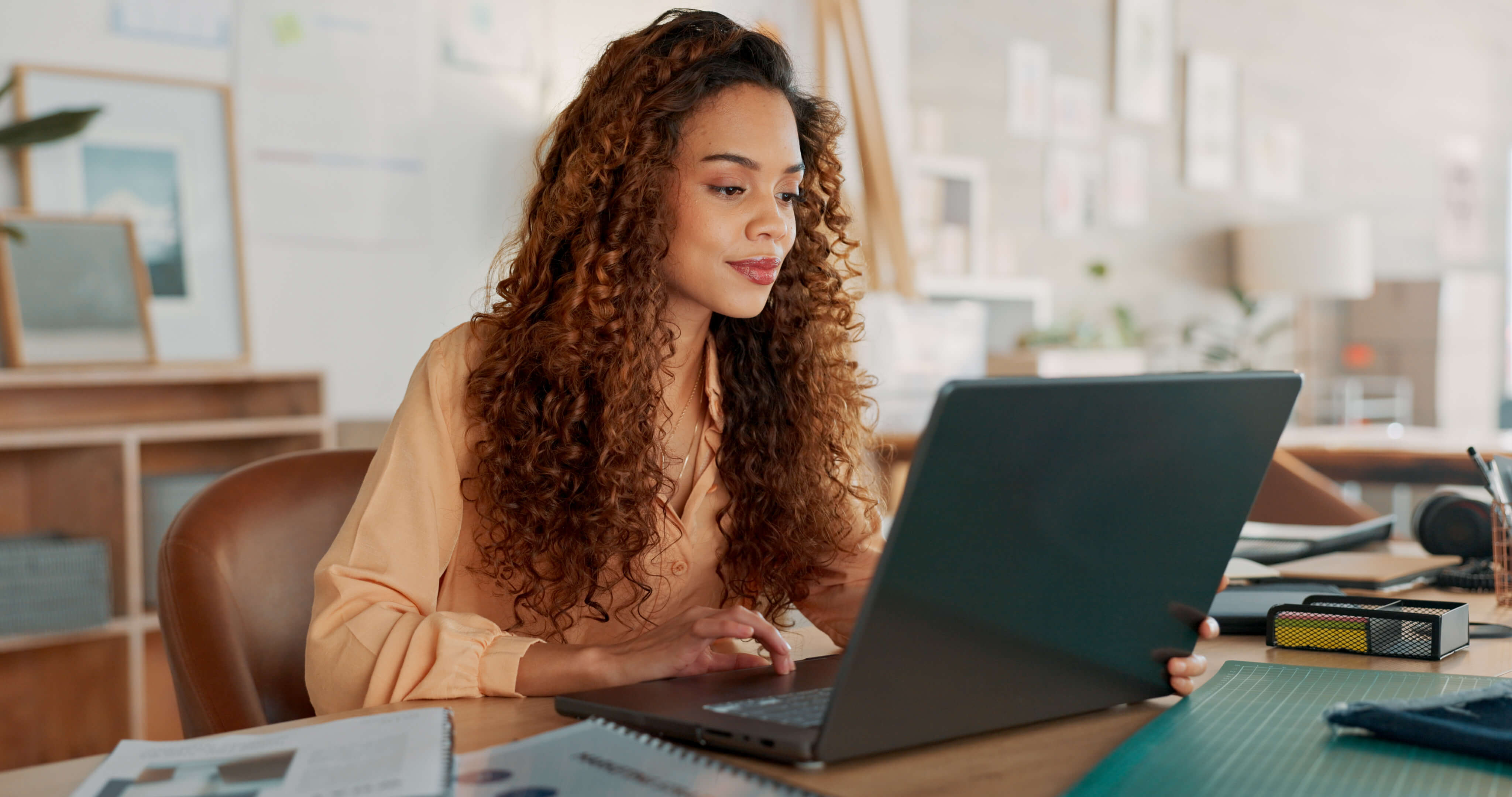 What intranet platforms integrate natively with Google Workspace?